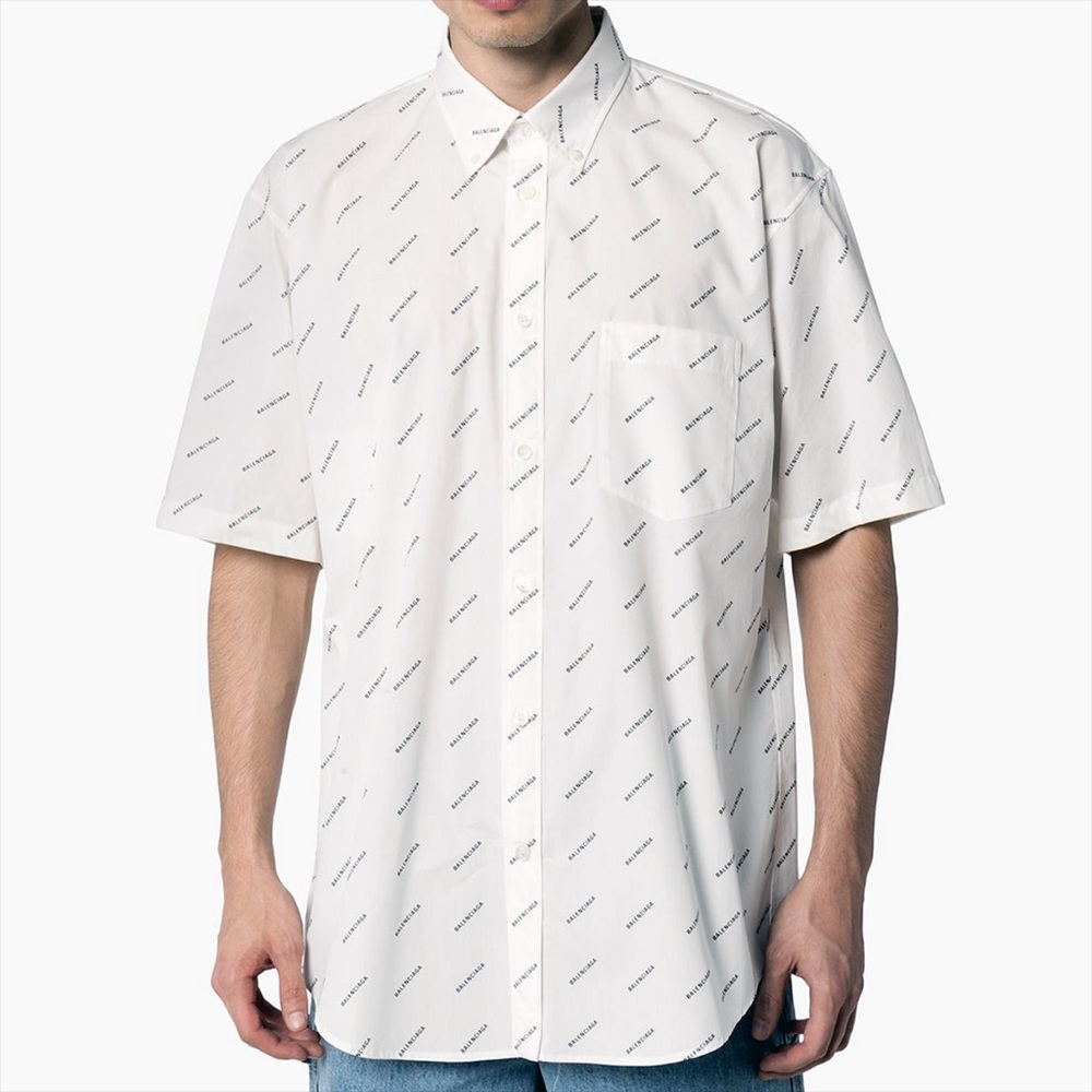 NEVER WORN! Balenciaga Logo Print short sleeve shirt, size 39. Like New